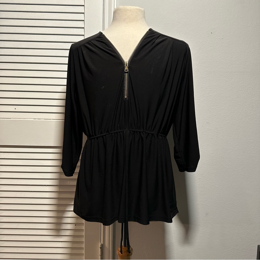 Coco & Shay Zip Up Blouse